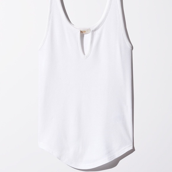 NWOT ARITZIA tank top - Picture 3 of 3